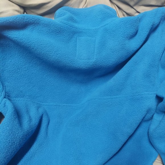 Brand New Blue Artic Fleece Pullover - Picture 3 of 4